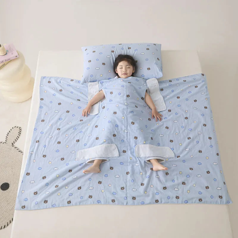 Anti-kick summer blanket in chemical fibre quilt with antibacterial filler in multiple colour options