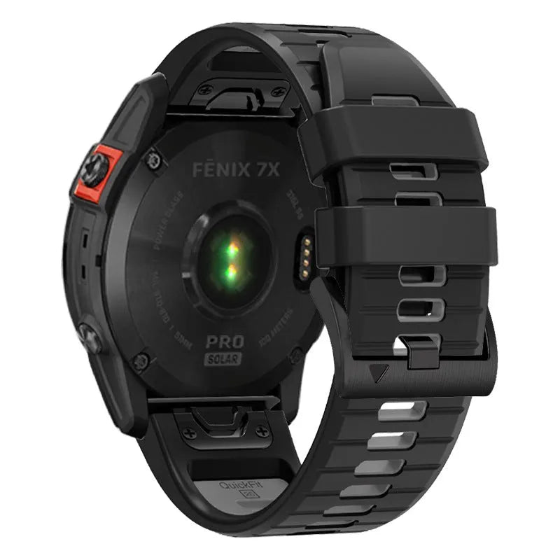 Fenix87pro6 two-colour quick-release silicone strap for Garmin Fenix watches in Army Green Black on a grey background