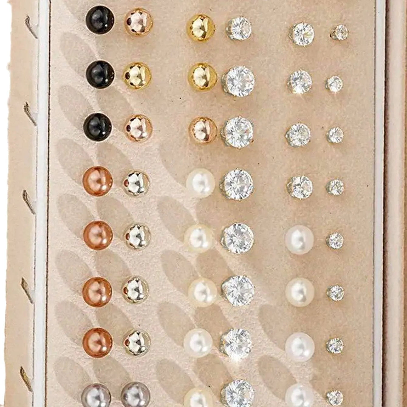 108 geometric pearl earrings in gold and yellow electroplated alloy without packaging box