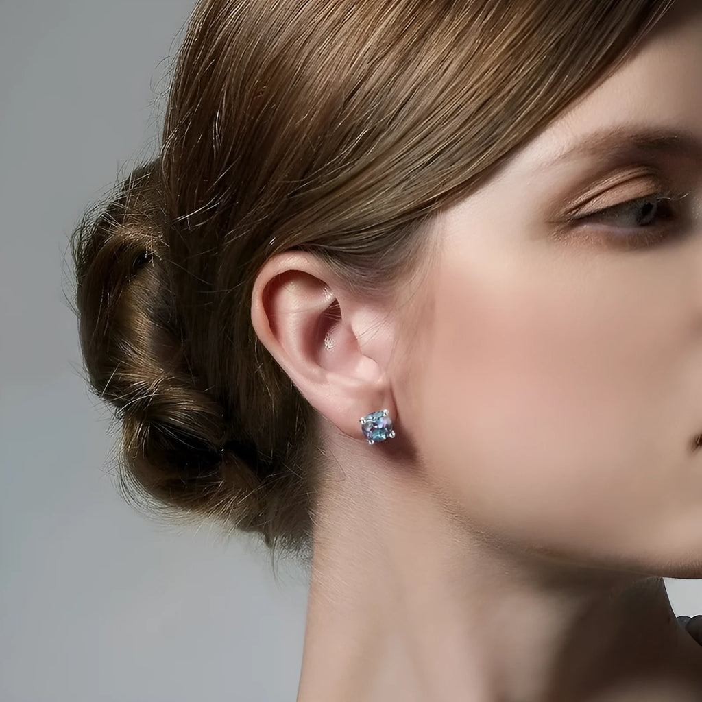 925 silver ear studs with round cultivated alexandrite stone in geometric setting