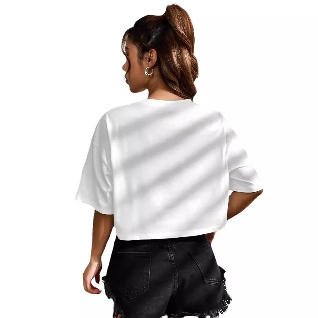 Black loose fit cotton t-shirt with exposed navel design and white English letter printing on front
