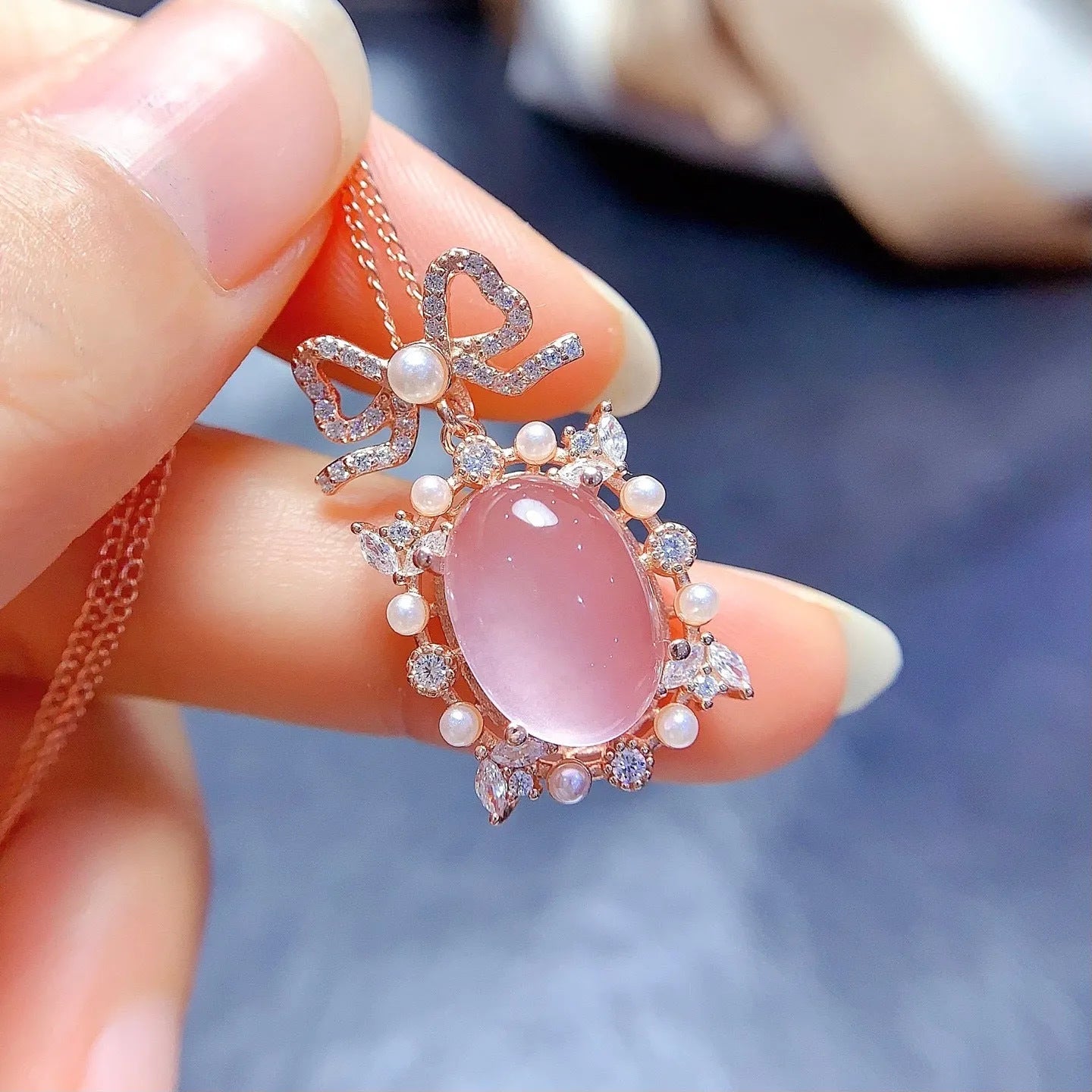 Geometric rose quartz pendant necklace with silver chain and rose gold plating