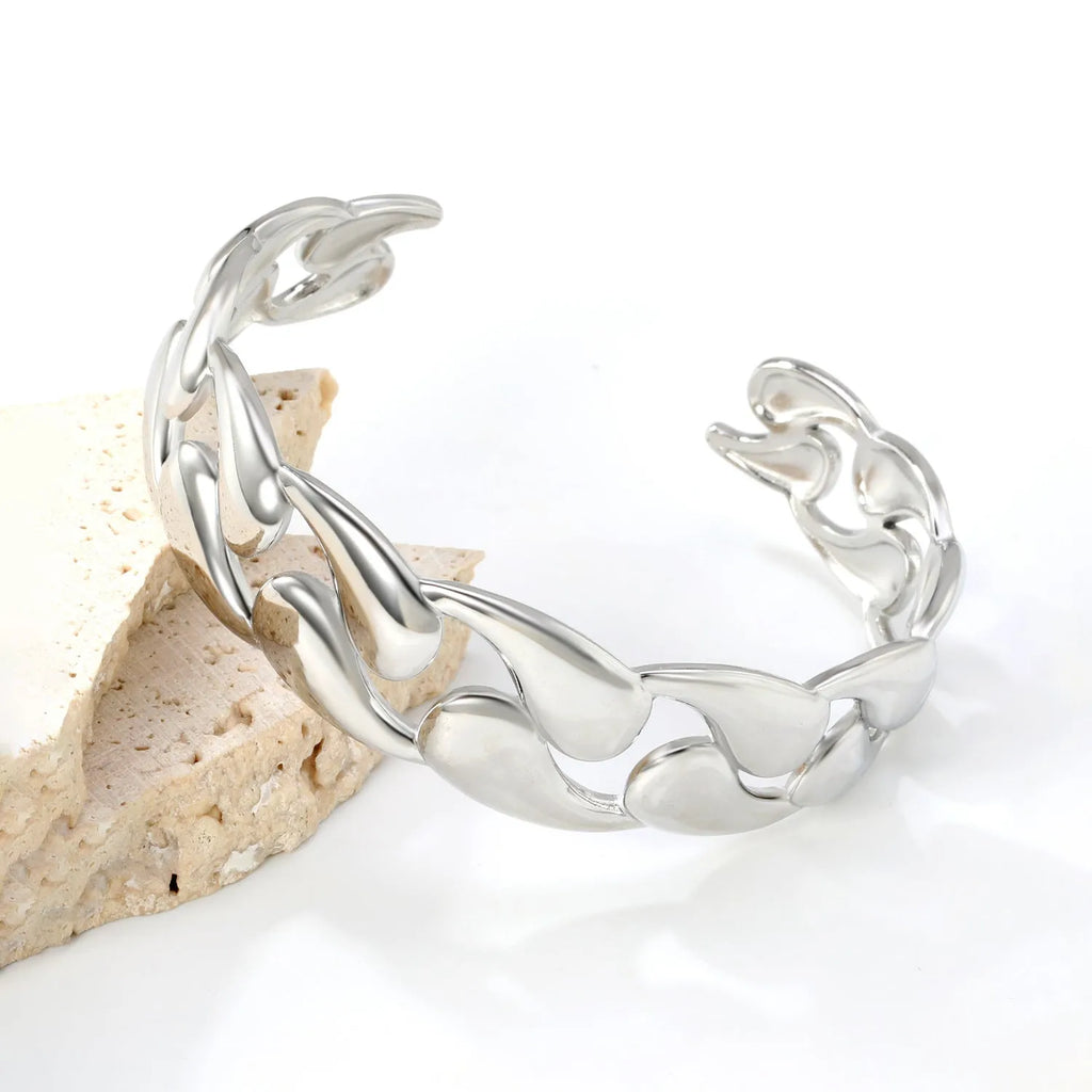 Stainless steel alloy bracelet in European American style with gold and silver colour options