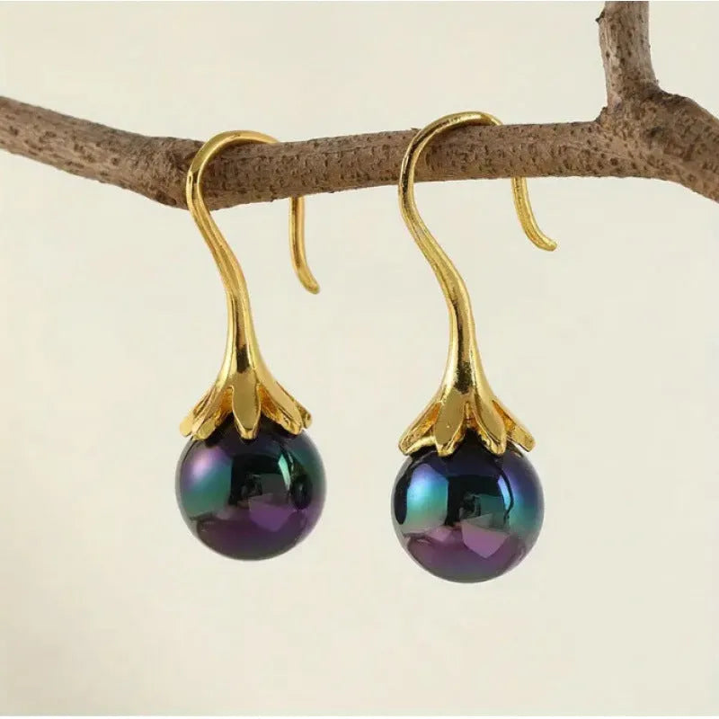 Women's retro fashion earrings with electroplated gold finish and alloy construction