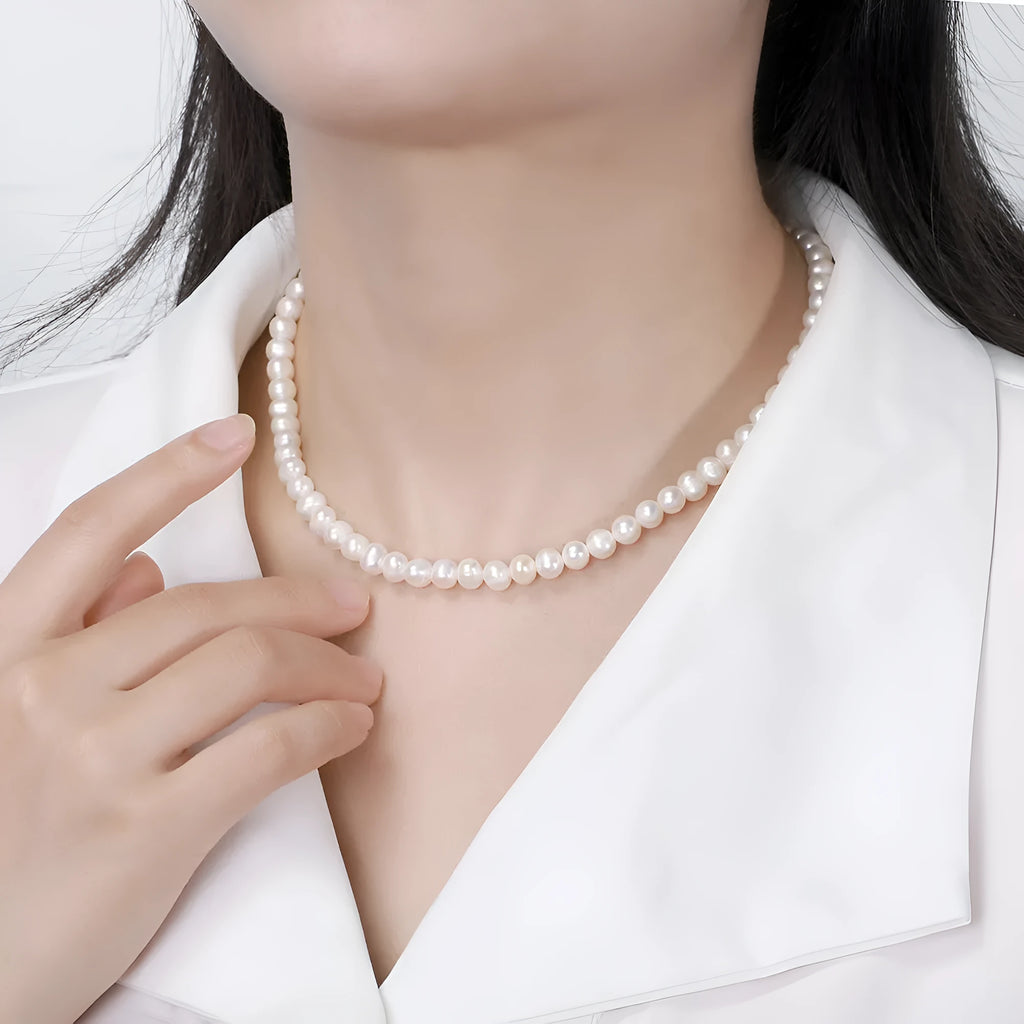Women's adjustable freshwater pearl necklace with 925 sterling silver chain