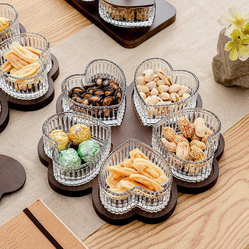 Transparent glass snack tray with heart-shaped lid and multiple grids for hotel foot bath service
