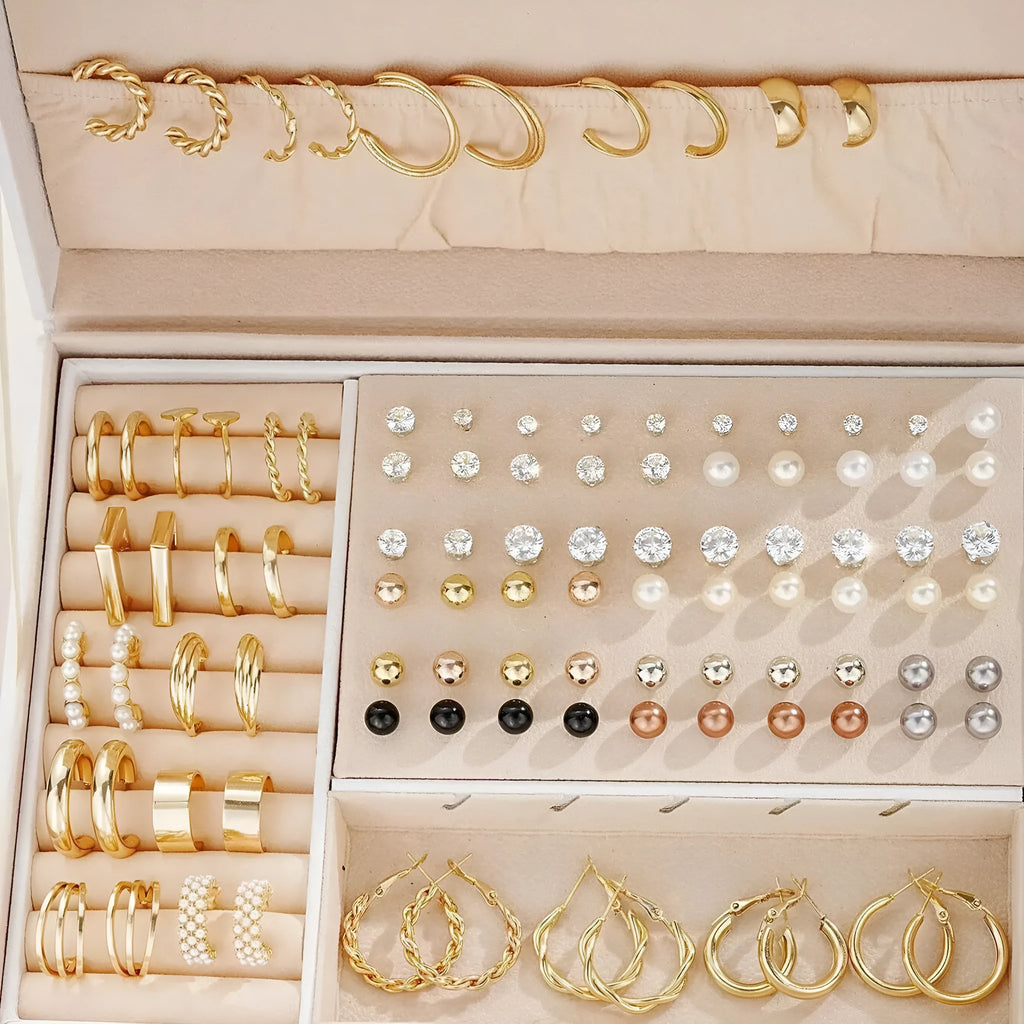 108 geometric pearl earrings in gold and yellow electroplated alloy without packaging box