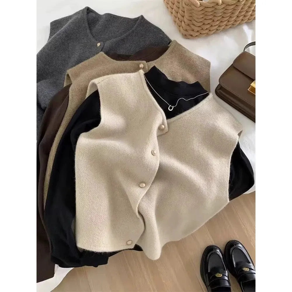 Women's polyester half-sleeve pullover vest in commuting style available in six colours
