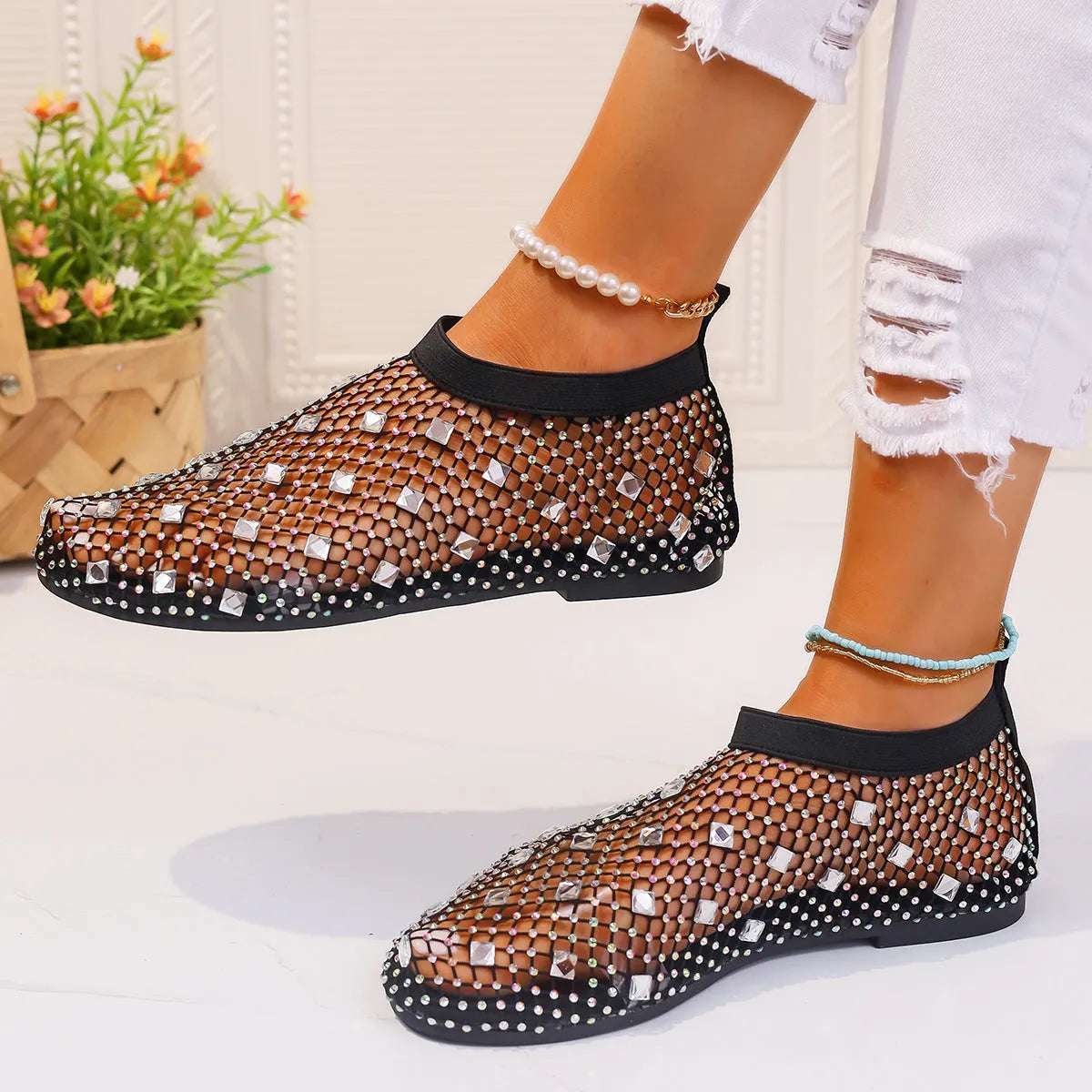 Women's mesh flat sandals with colourful rhinestone decoration on round toe design