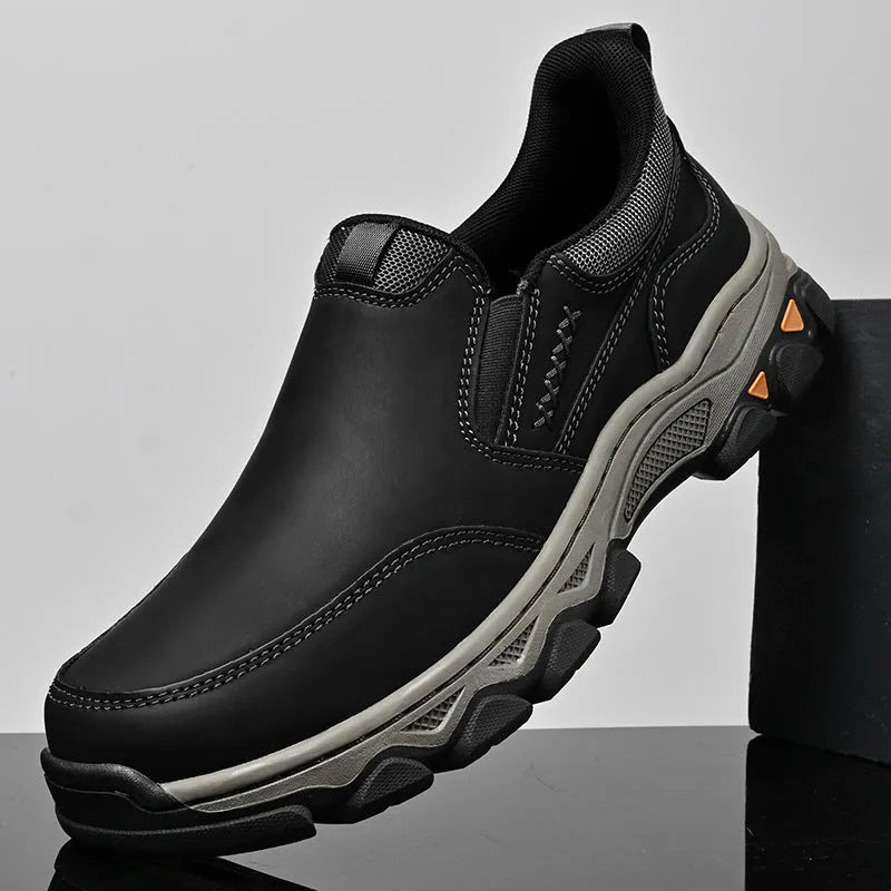 Men's casual shoes with rubber sole and round toe in dark brown, black, or grey colours
