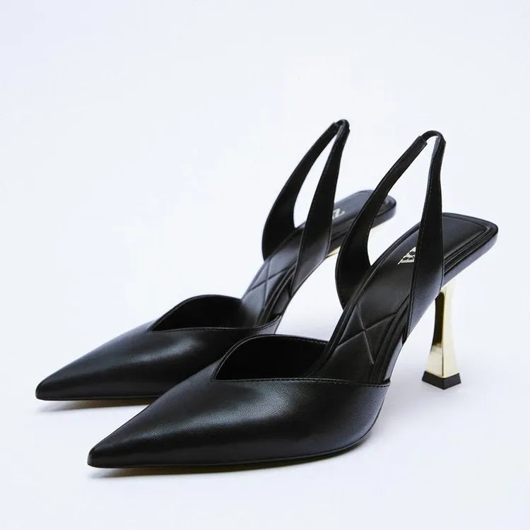 Women's pointed patent leather high heels in black or apricot with Korean-style shallow cut design