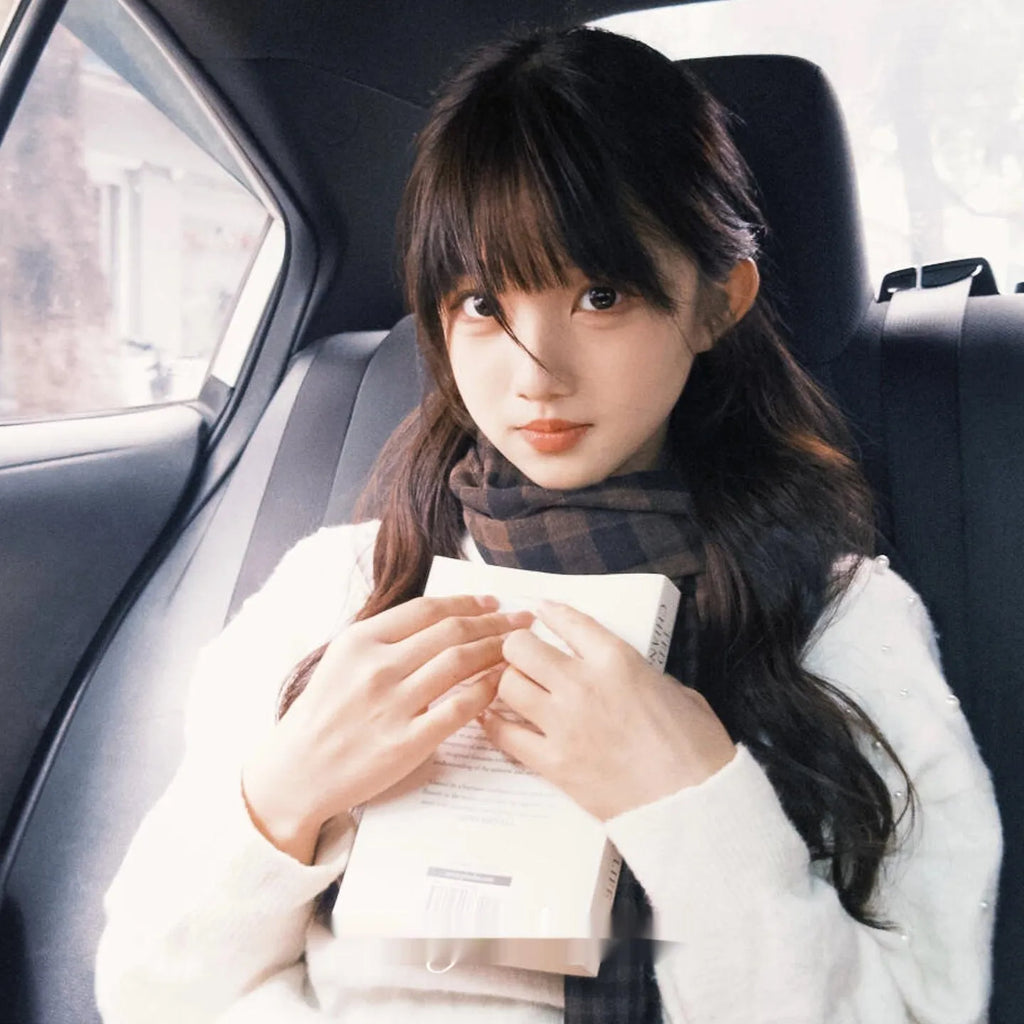 Brown double-sided plaid scarf made from Japanese cotton and linen, rectangular shape for teenagers