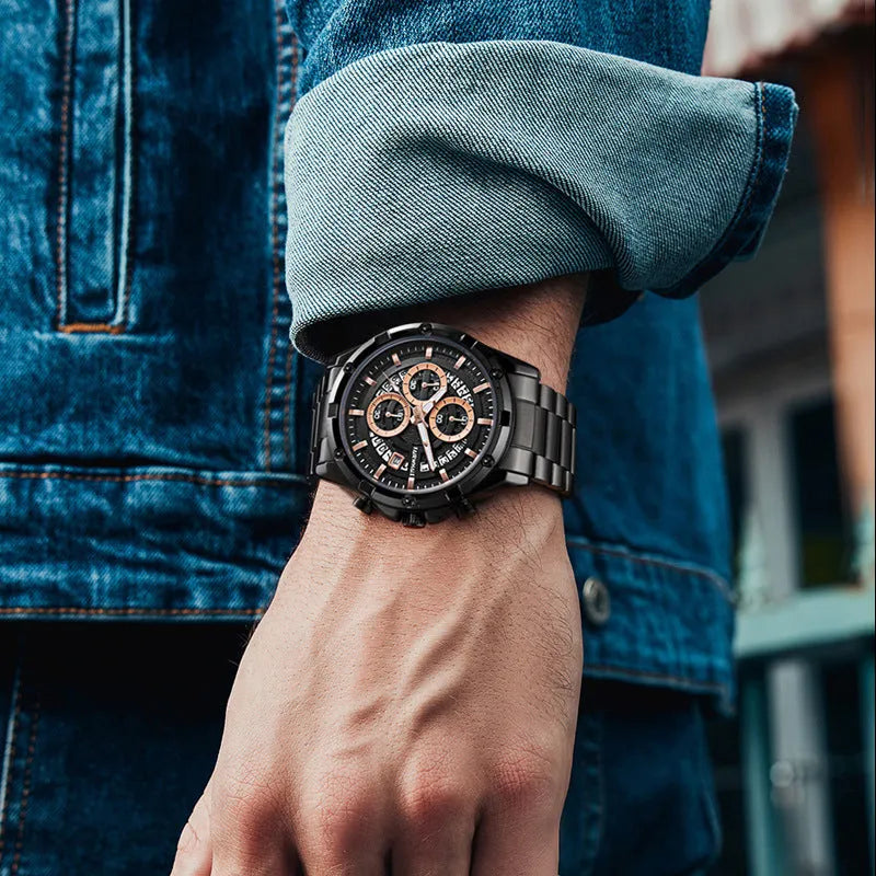 Men's waterproof quartz watch with luminous hands and steel bracelet in three colour variations