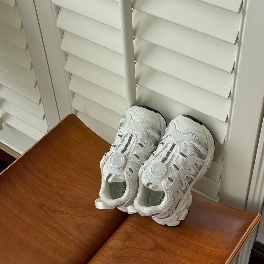 Girls' casual shoes with PU leather mesh uppers in black, beige, and pink colours
