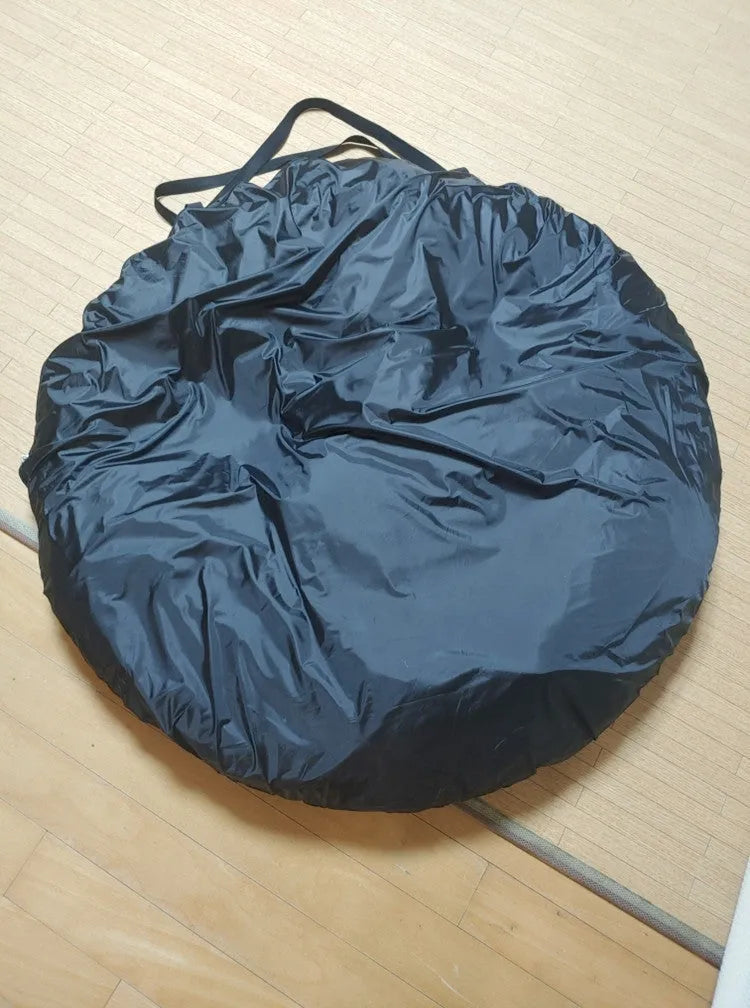 Black pop-up outdoor camping car tail tent unfolded to 200cm dimensions with quick account throw design