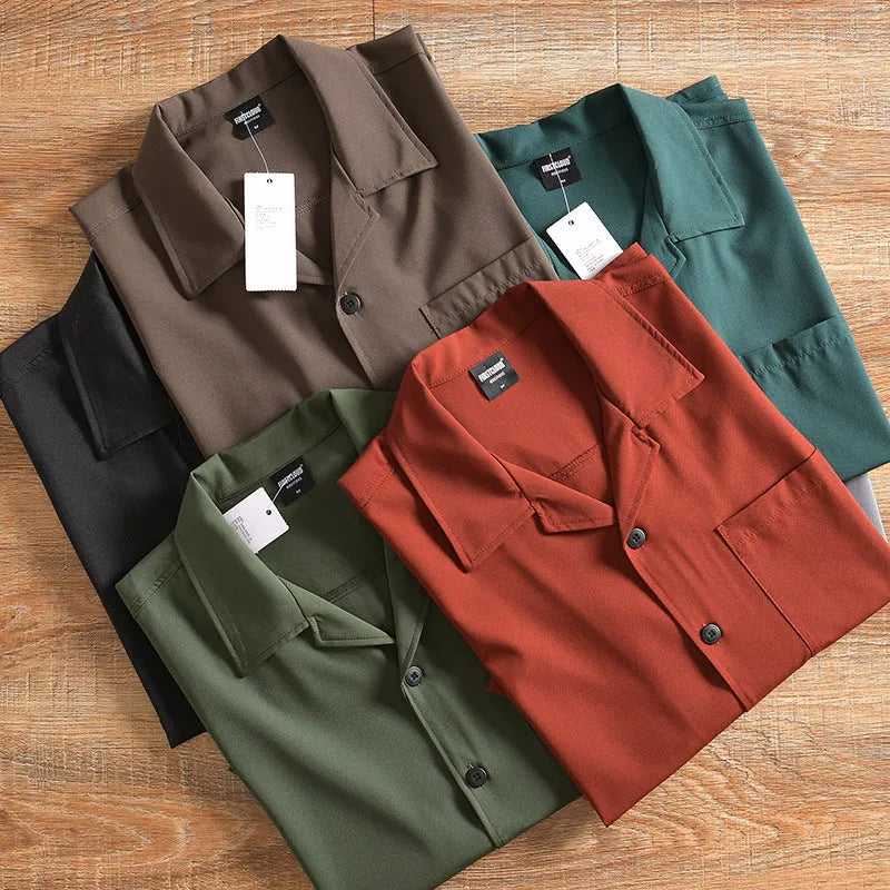 Men's lightweight loose fit summer shirt in solid colour with short sleeves