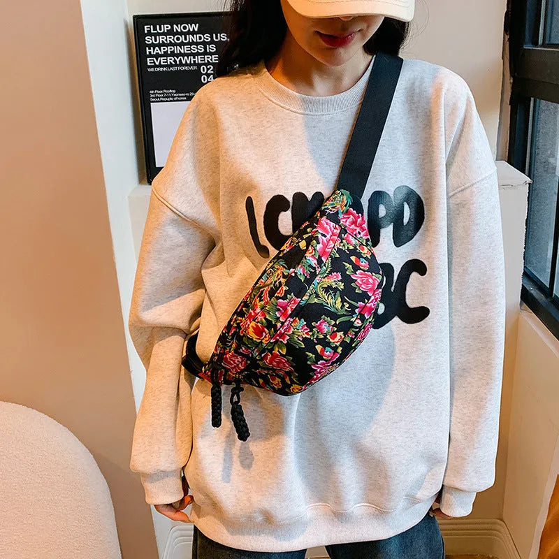 Women's Western style floral waist bag with three-dimensional pocket in four colour options