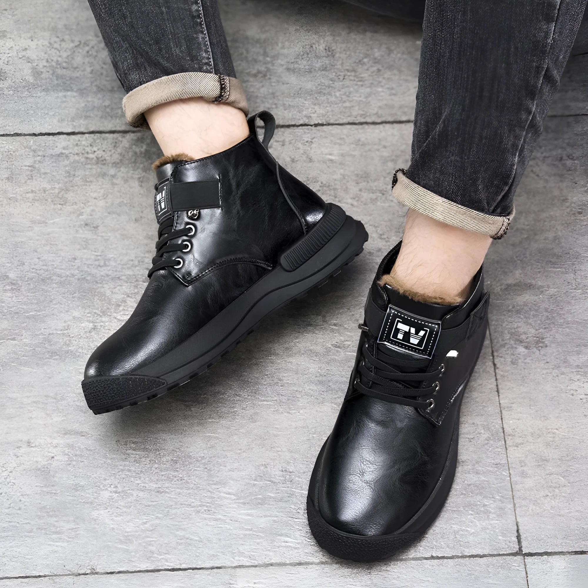 Men's black high-top platform Martin boots with artificial PU upper and rubber sole.