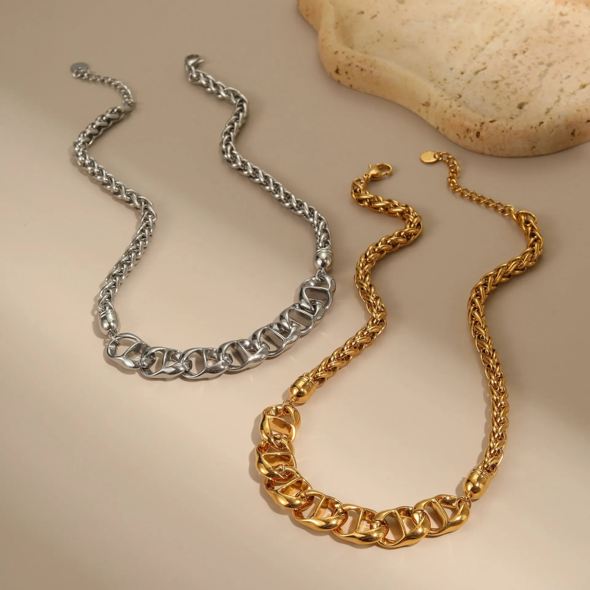 Women's stainless steel geometric chain necklace with gold plating and steel colour options