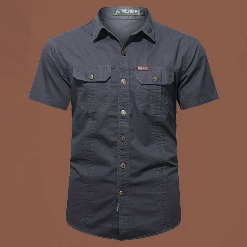 Men's short sleeve cotton work shirt in loose cardigan style with non-ironing treatment