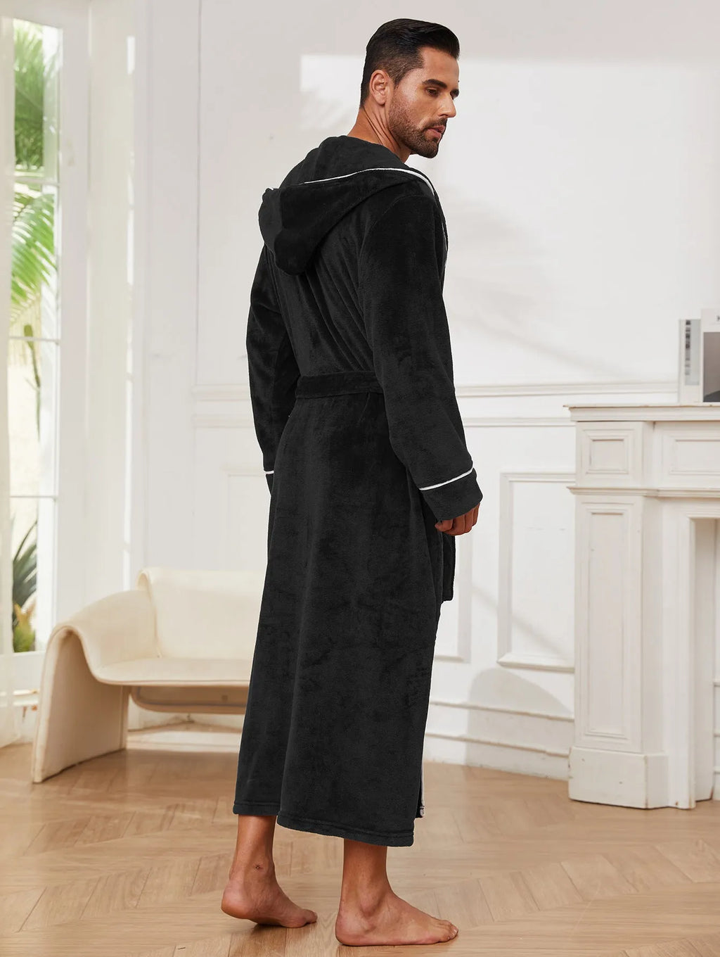 Fashion unisex flannel bathrobe in light gray, made from polyester, with a belt for home lounging in winter and autumn.