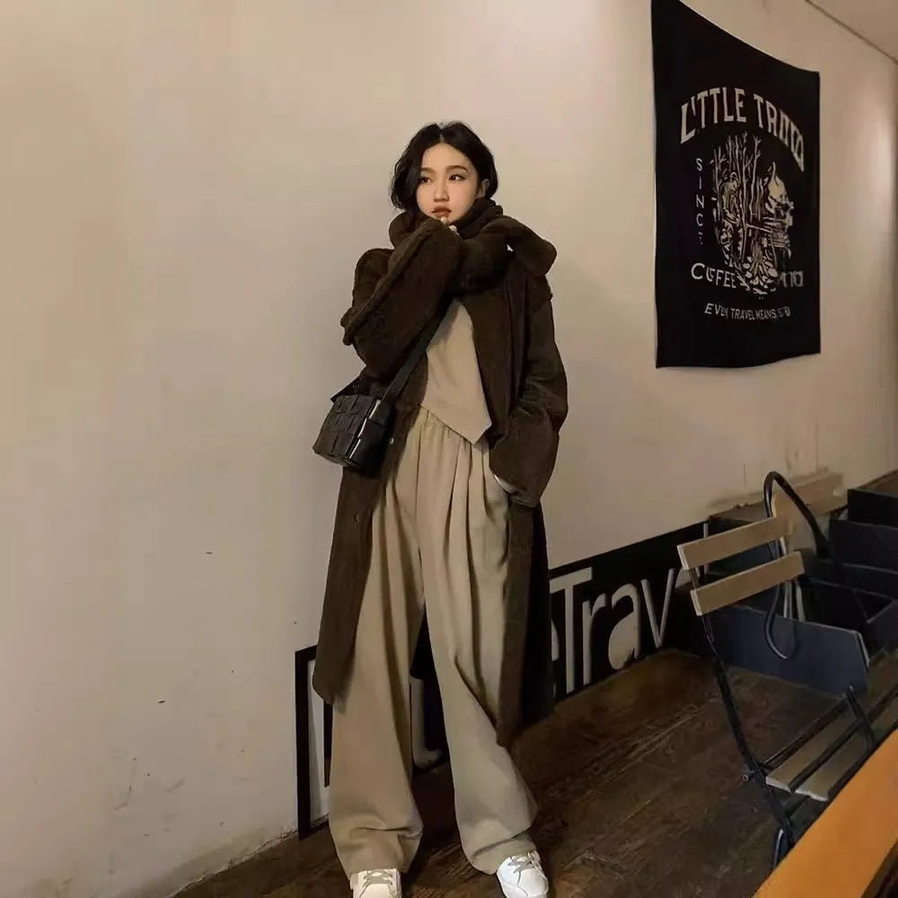 Women's khaki loose-fit casual sports suit with long sleeves and trousers
