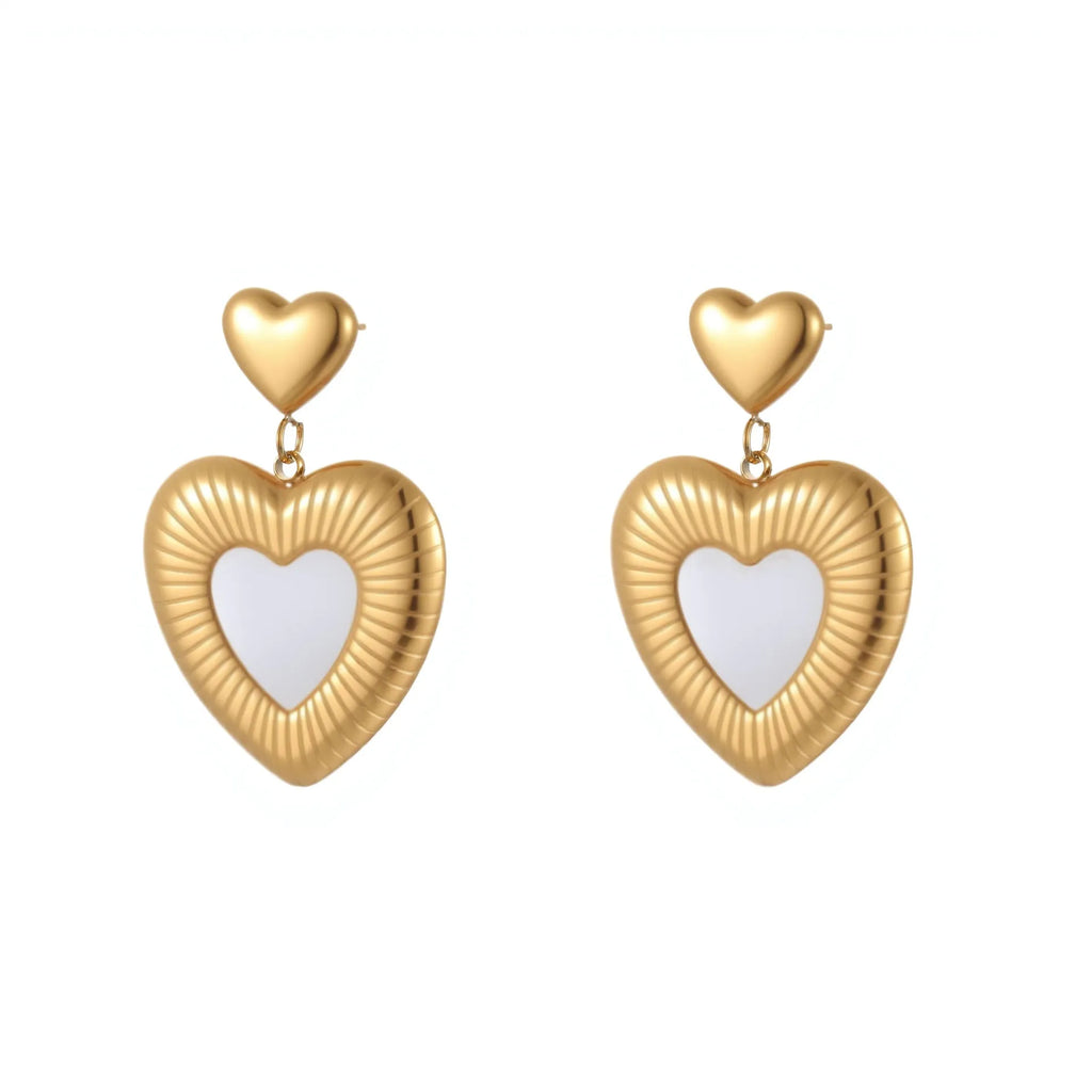 Heart-shaped stainless steel earrings with 18K gold electroplating in gold colour