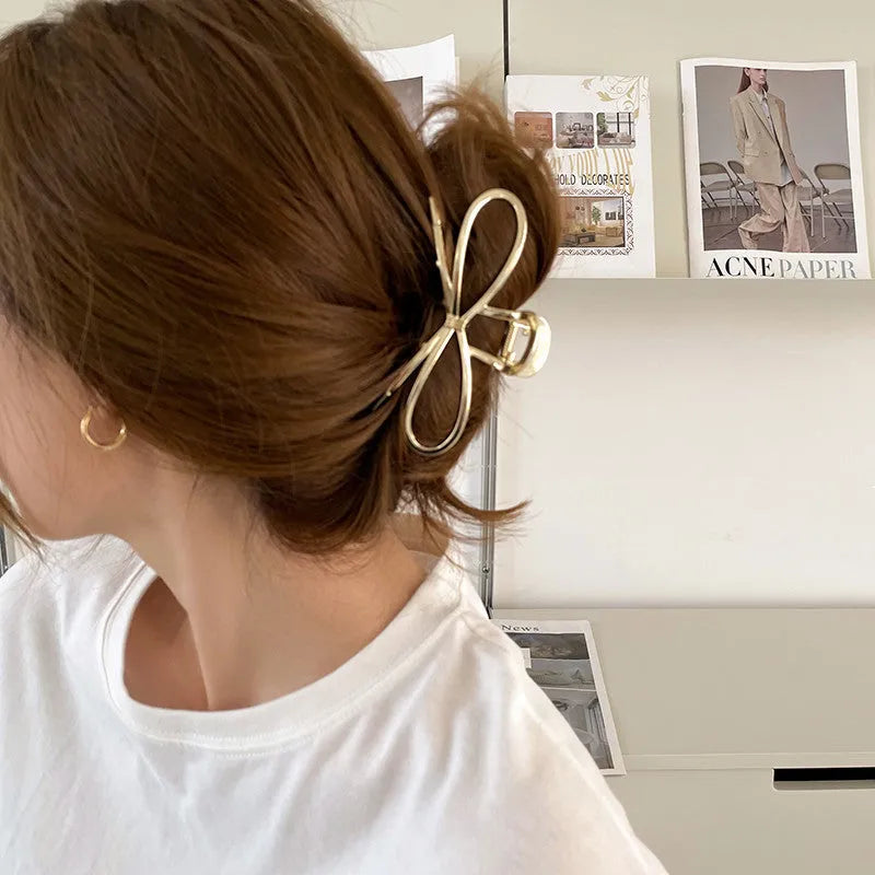 Alloy bow barrette hair grip for women in silver and gold Korean style