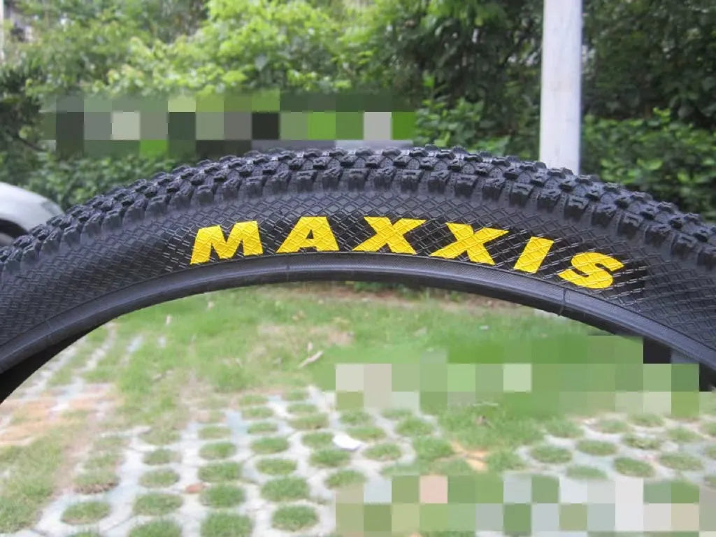 Mountain bike ultralight puncture-proof tyre shown in multiple sizes for 26, 27.5, and 29-inch wheels