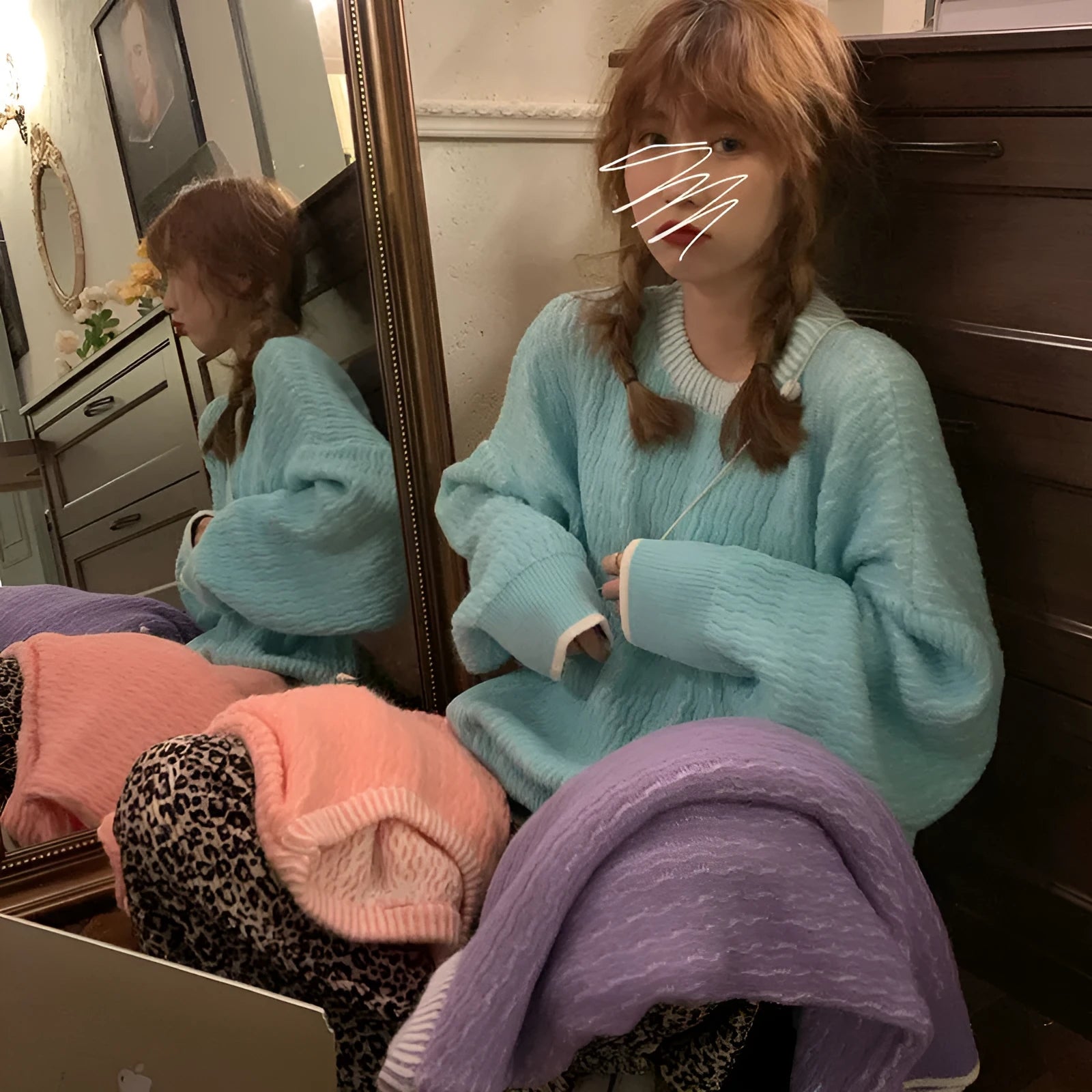 Women's loose retro pullover sweater in lake blue, purple, or pink colours with regular sleeves