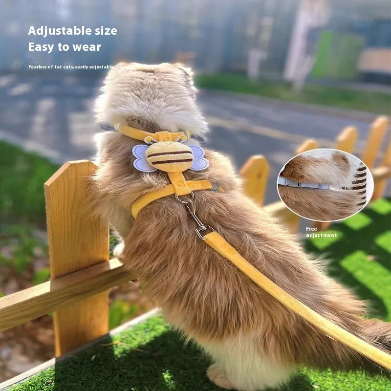 Bee-shaped adjustable cat lead in pink colour with strap and hand-holding rope components