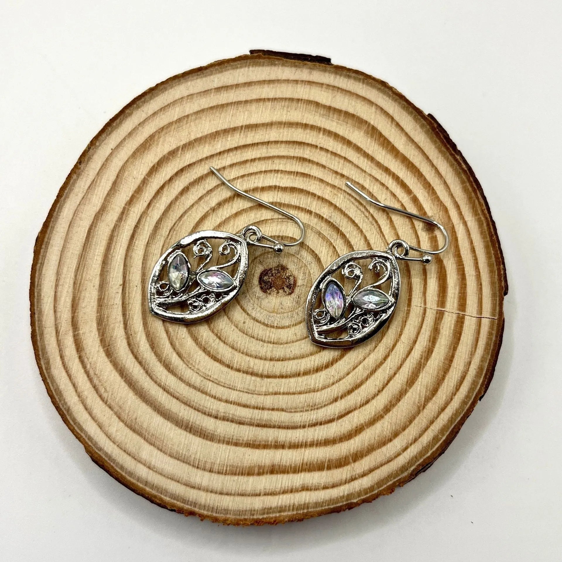 Women's silver-colour leaf earrings with colourful embedded moonstones in drop style