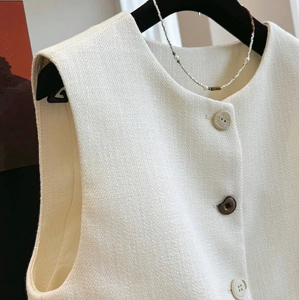 Women's French style round neck sleeveless vest in polyester fabric