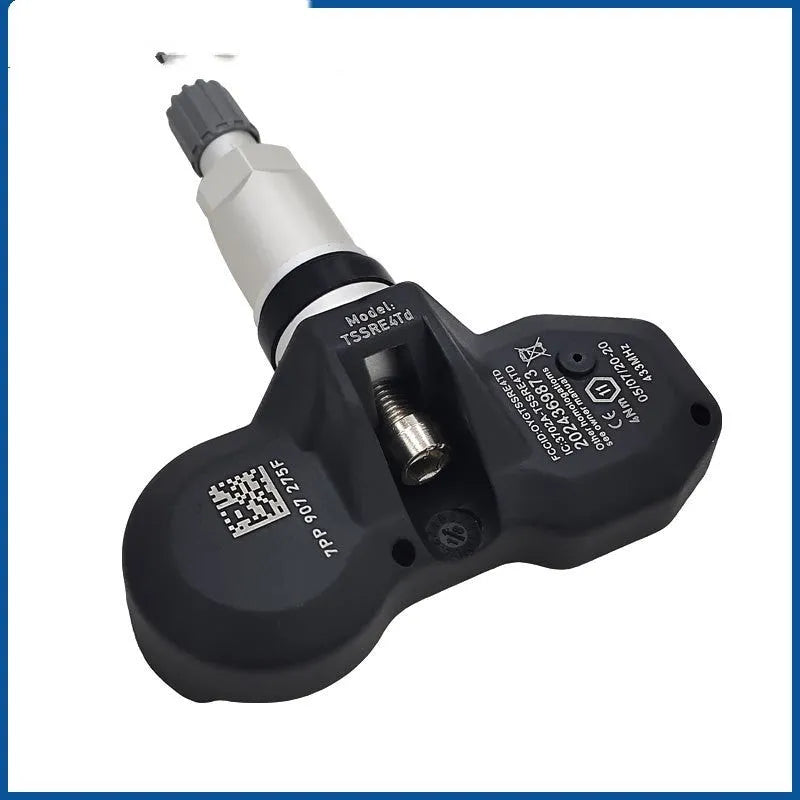 Black tyre pressure monitor with aluminium alloy valve stem for Audi cars