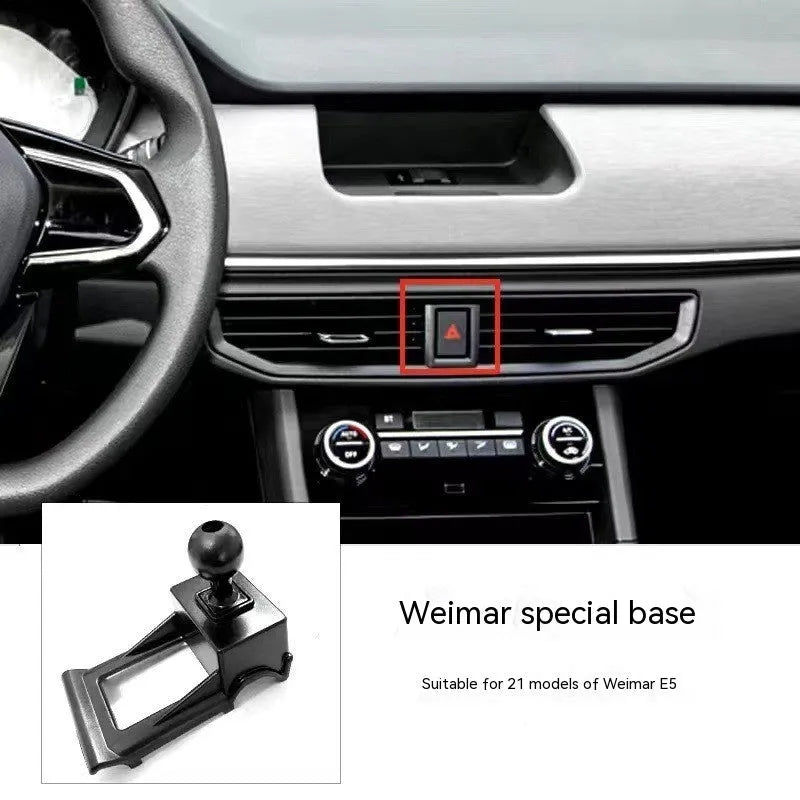 GOODWAY dashboard mobile phone holder with 360-degree rotation mounted in vehicle