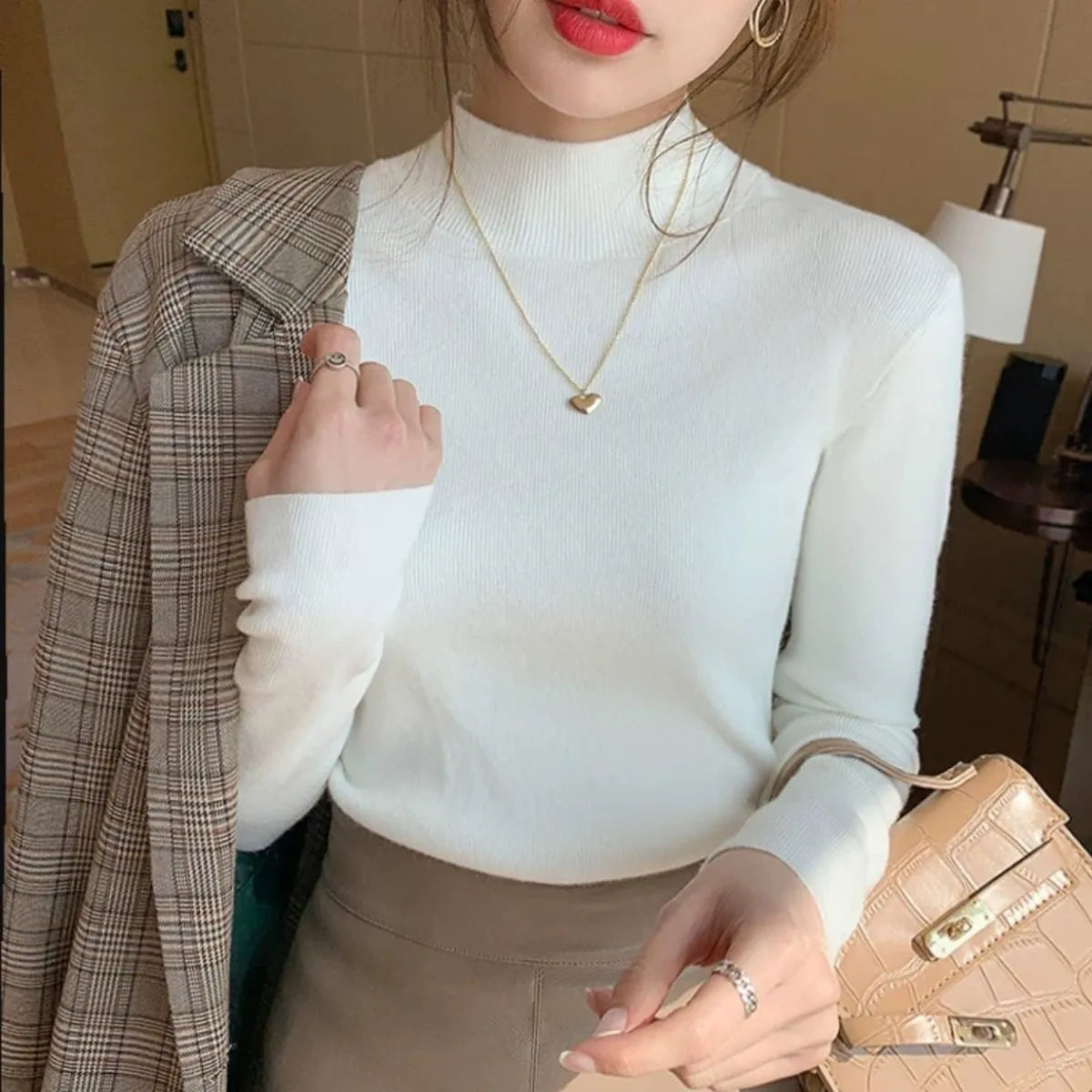 Knitted bottoming shirt slim fit long sleeves in viscose fibre medium thickness