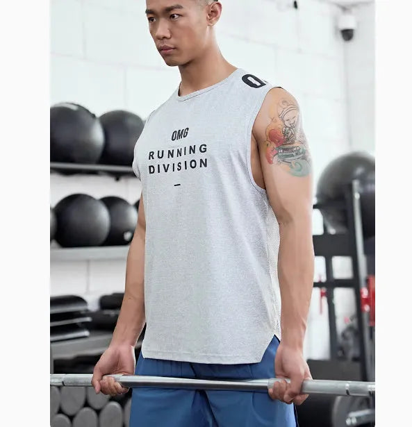 Man wearing a loose-fit light grey ice silk sports vest for fitness.