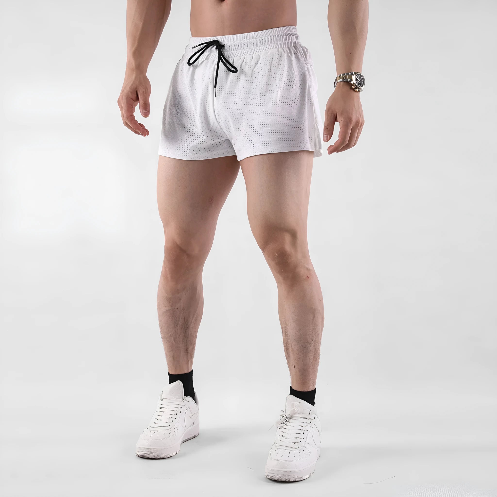 Men's quick-drying nylon summer shorts in black or white colours with mid waist design