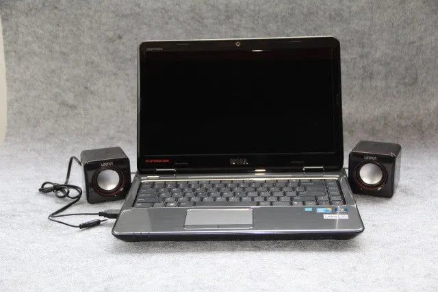 Small black square USB-powered 2.0 computer speaker for Model 700B systems