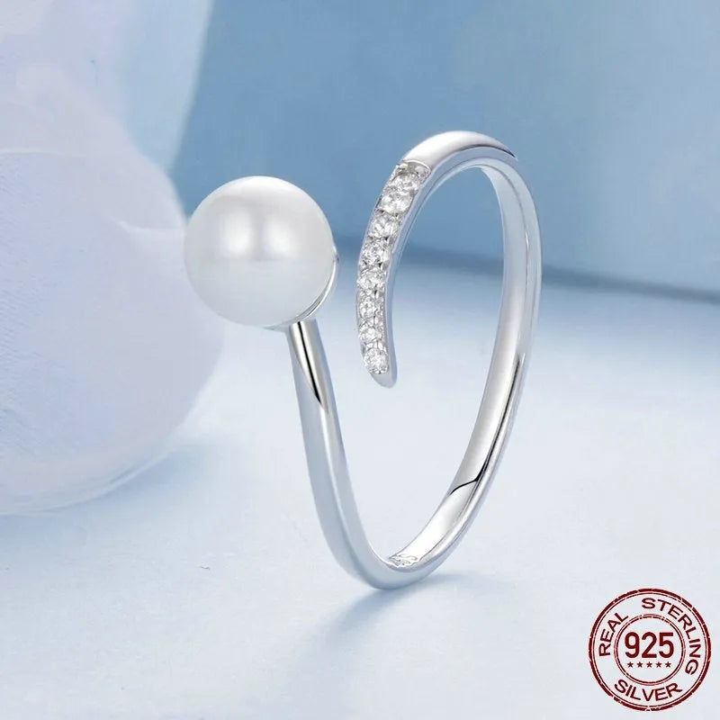 Adjustable women's ring with shell pearls on S925 sterling silver open-loop band