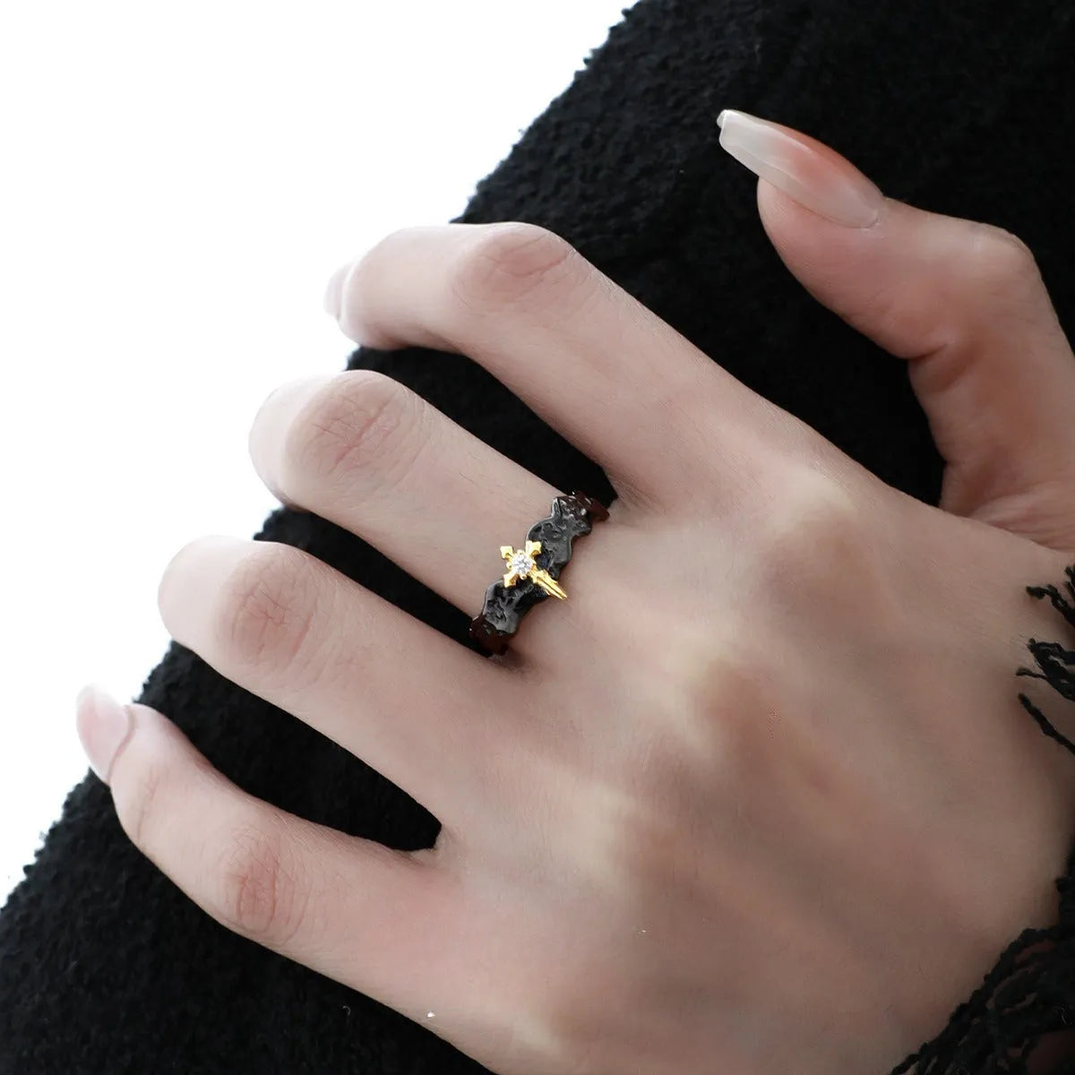 Princess Knight adjustable silver couple ring with white gold or black gold electroplated finish