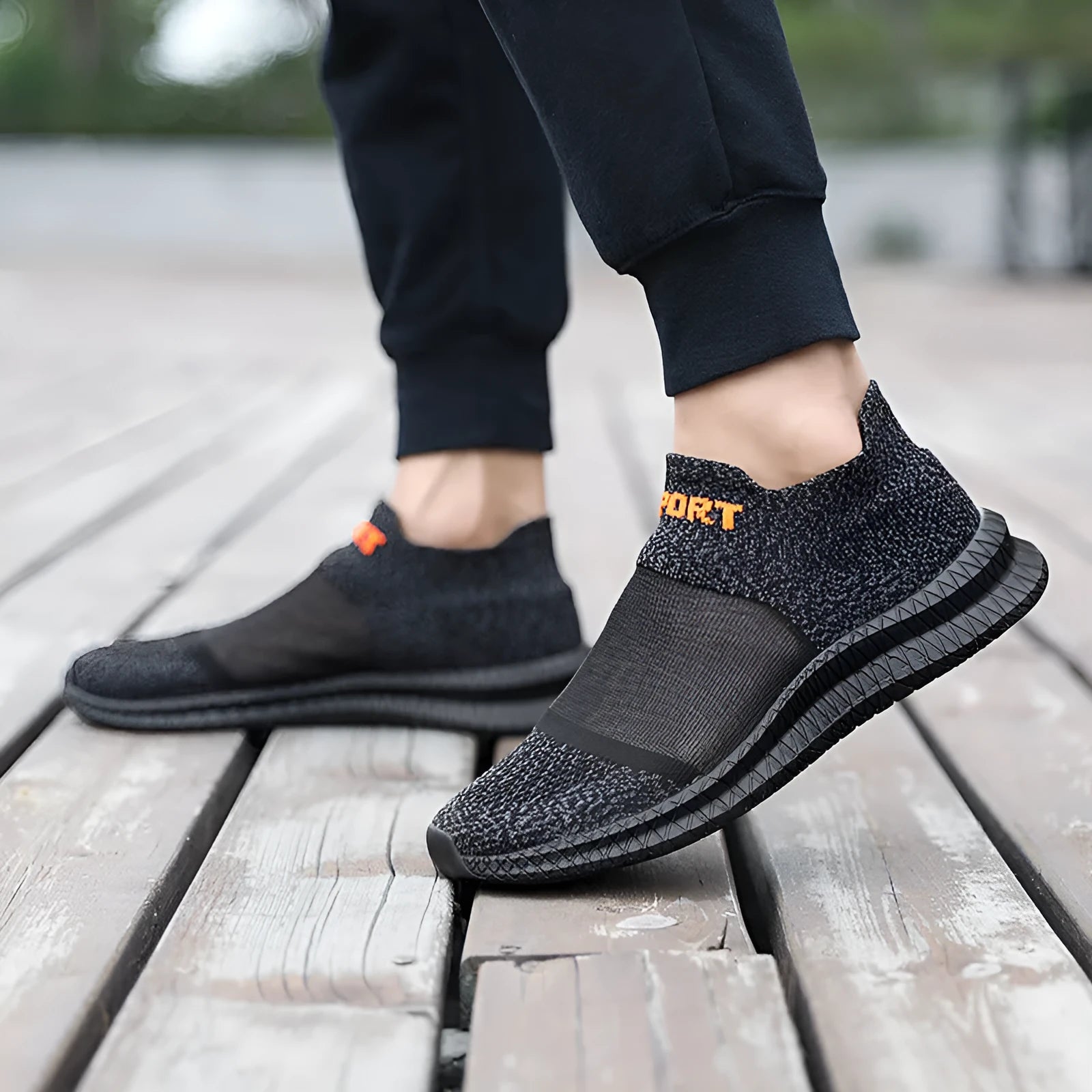 Flyknit low-top sock shoes in khaki with tassel laces and a breathable hollow design on an MD sole.