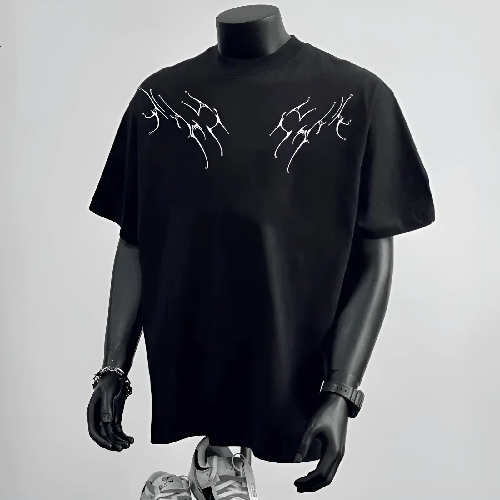 Men's loose fit cotton T-shirt with printed letter detail in white or black colours