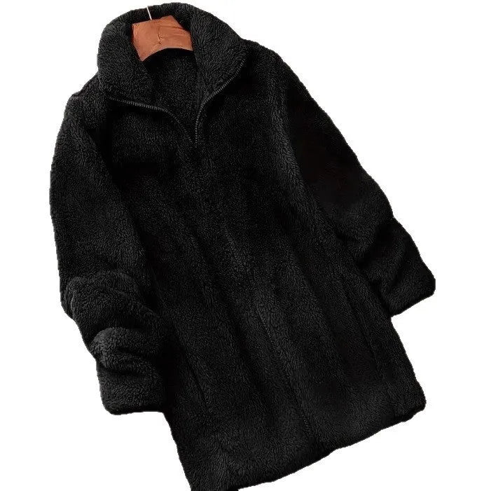 Reversible fleece-lined jacket in black, navy blue, or khaki colours showing double-sided polyester velvet fabric.