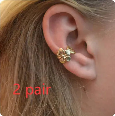 Women's gold electroplated alloy earrings with starfish and scallop animal zodiac design