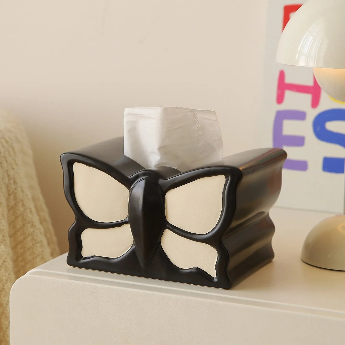 Ceramic butterfly vase and matching tissue box set in light luxury style for living room