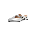 Casual square-toe outdoor slippers in beige with a low heel and rubber sole.