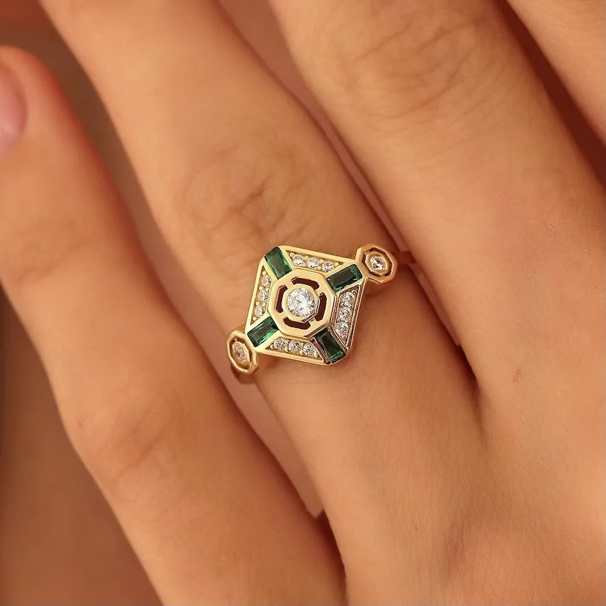 Women's emerald square geometric ring in Ins style with electroplated finish