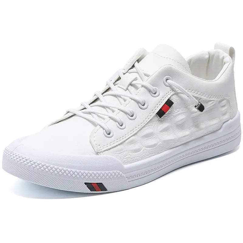 White men's lace-up casual sneakers with round toe and flat rubber sole.