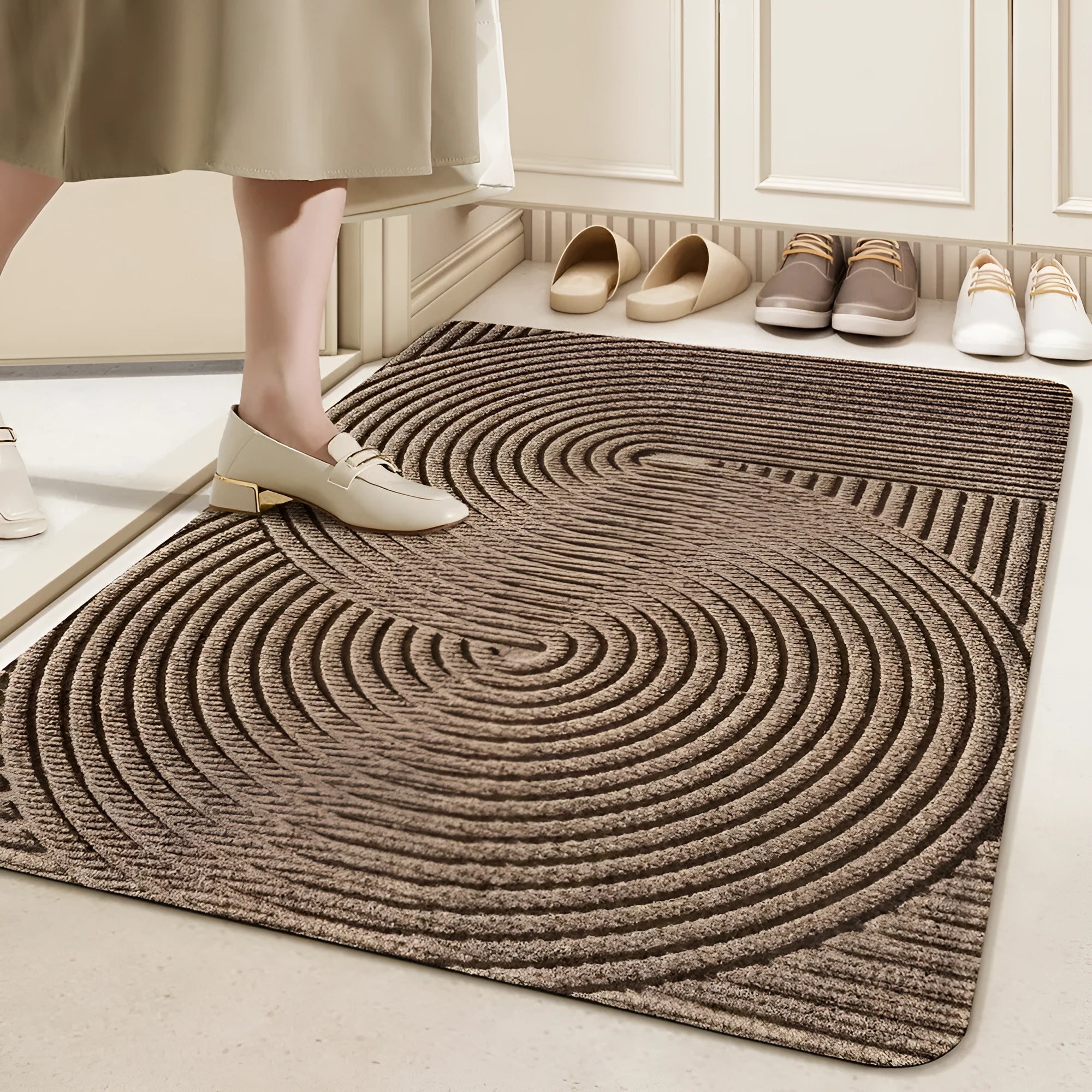Alien-shaped silk ring entrance carpet with cartoon anime pattern in 60x90cm wall-to-wall format
